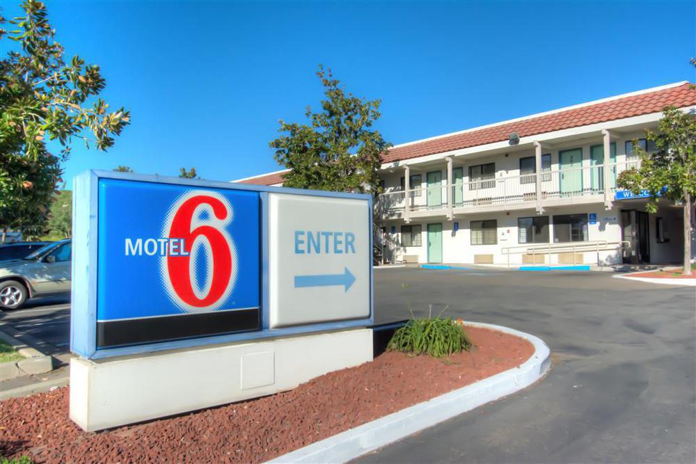 Motel 6-Redding, Ca - South Ngoại thất bức ảnh