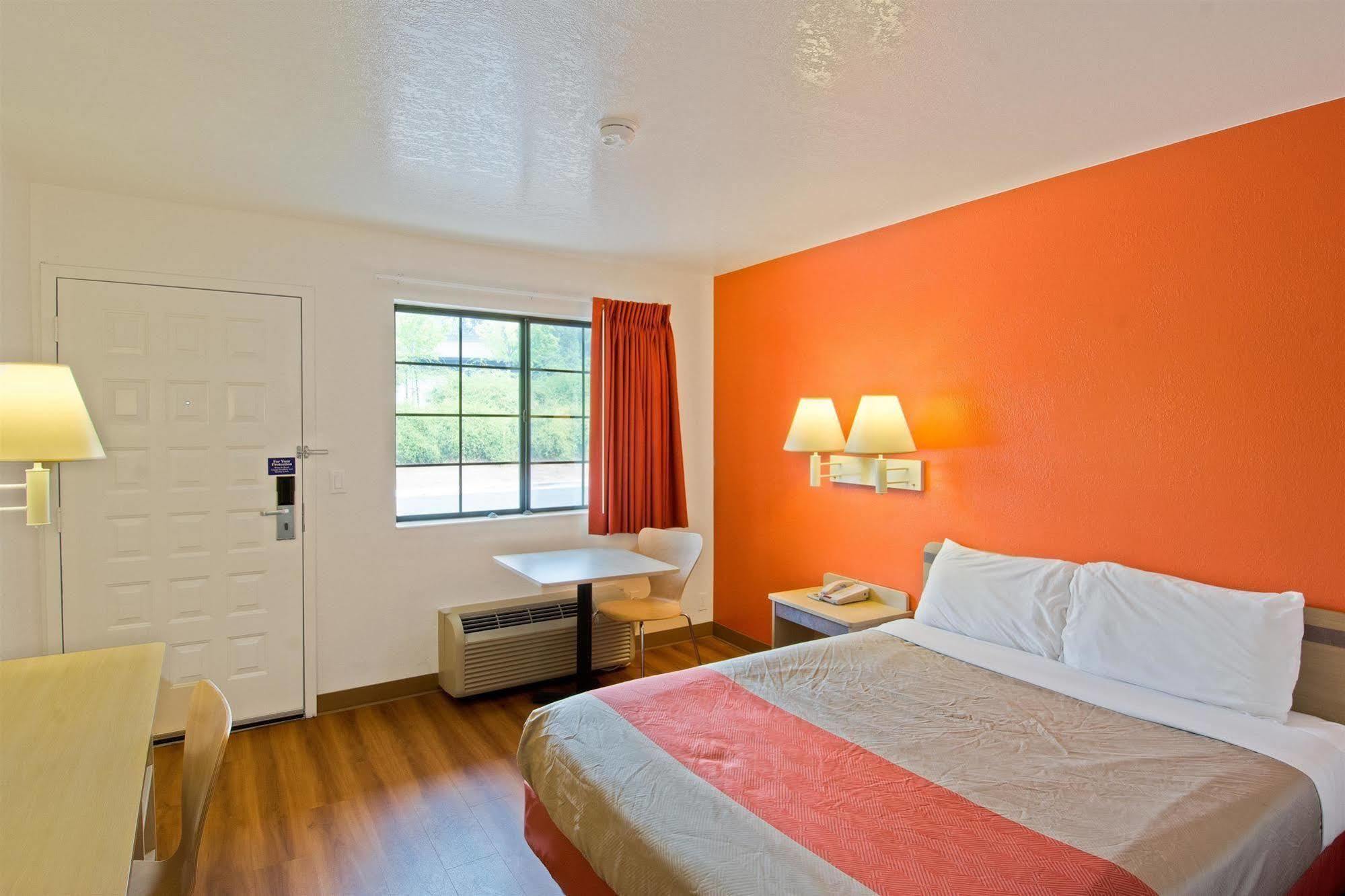 Motel 6-Redding, Ca - South Ngoại thất bức ảnh