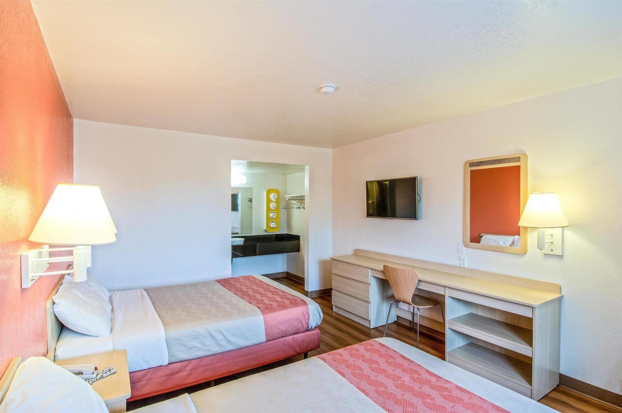 Motel 6-Redding, Ca - South Ngoại thất bức ảnh