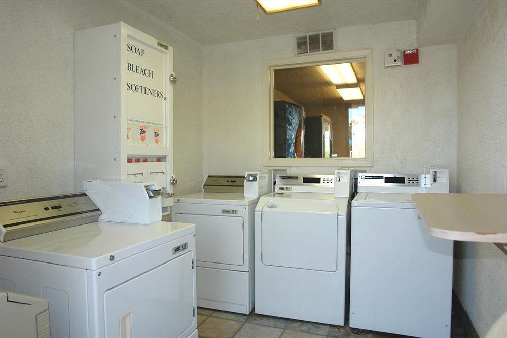 Motel 6-Redding, Ca - South Ngoại thất bức ảnh